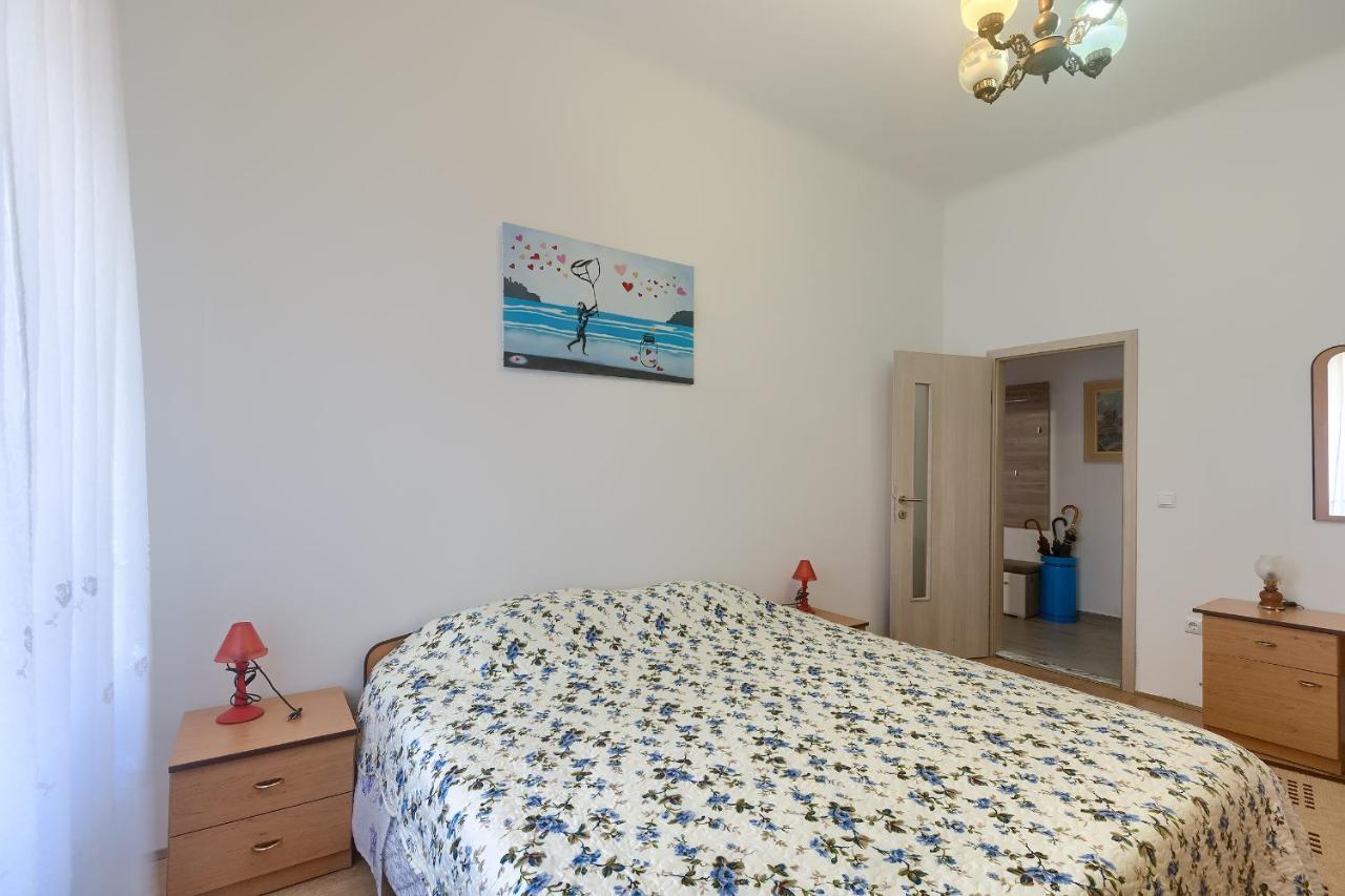 Aida Pula Apartment Экстерьер фото