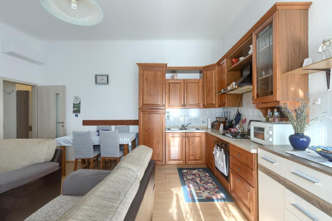 Aida Pula Apartment Экстерьер фото